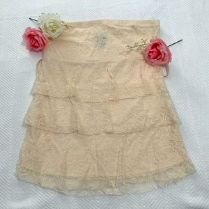 RUE21 woman blouse size M with three lace layers.